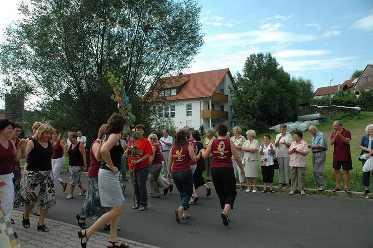 Kirchweihtanz der Flinken Finger