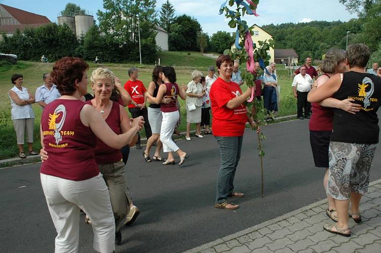Beim Kirchweihtanz