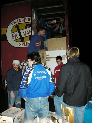 Die Dorfgemeinschaft packt an