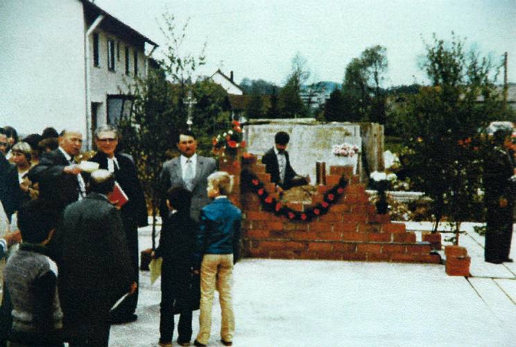 Grundsteinlegung f�r das Gemeindehaus