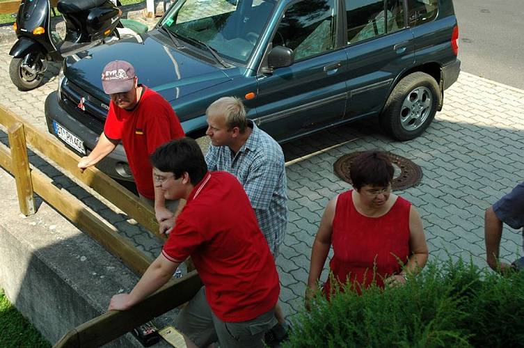 Die Vorbereitungen f�r das Gemeindehausfest